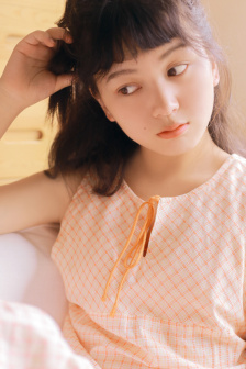 学生和妈妈的朋友详情介绍